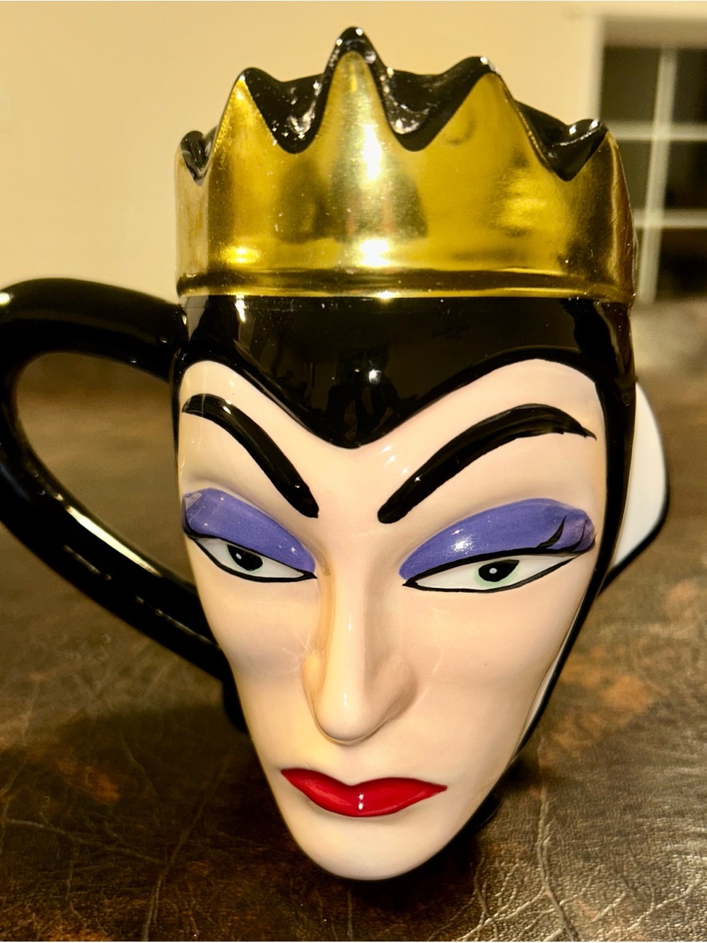 Disney Villains Evil Queen Premium Sculpted Ceramic Mug, New in Box - Picture 3 of 12
